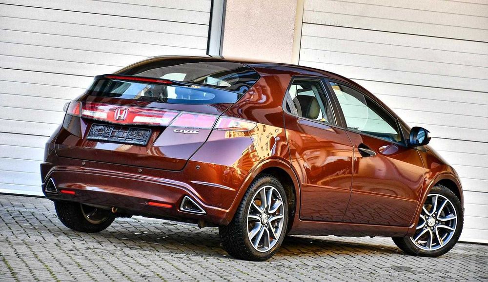 - Honda Civic, 1.8 Vtec, Benzina, 140 CP, Euro 5 -