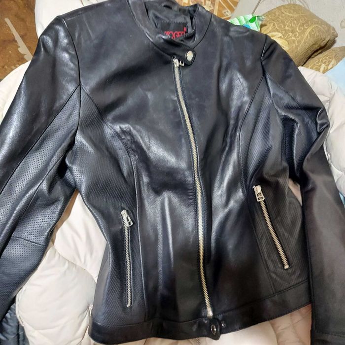 Коженная куртка производство (турция )размер 42 44