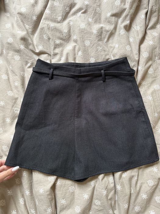 Дамски поли/къси панталони нови