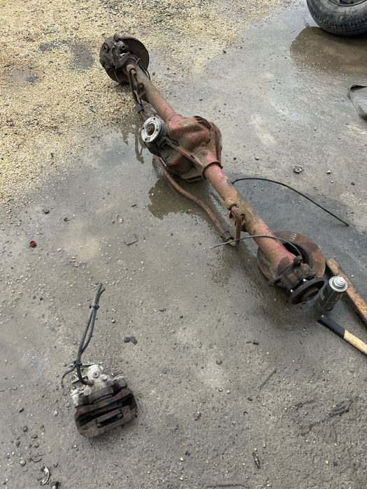 Punte simpla iveco daily 11/47 rp etrieri  placute noi discuri planeta