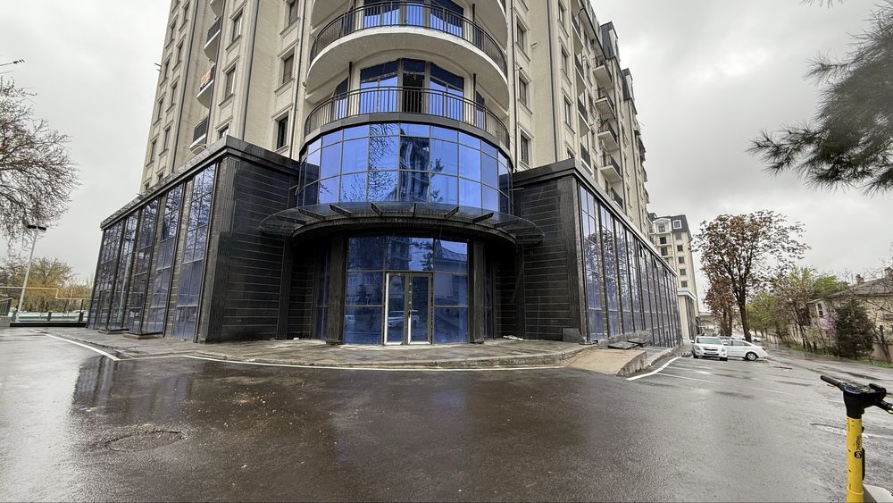 Сдается нежилое помещение 2150 кв.м.