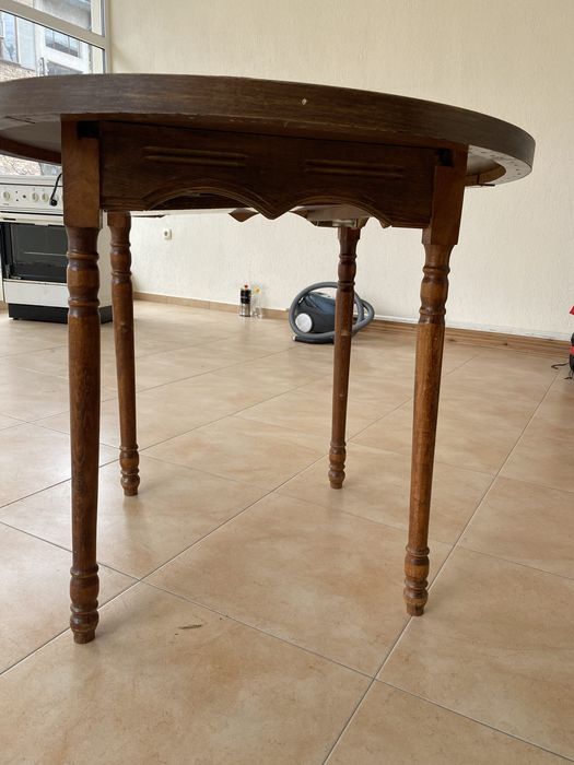 Кухненска маса