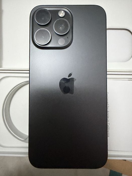 iPhone 15 Pro Max