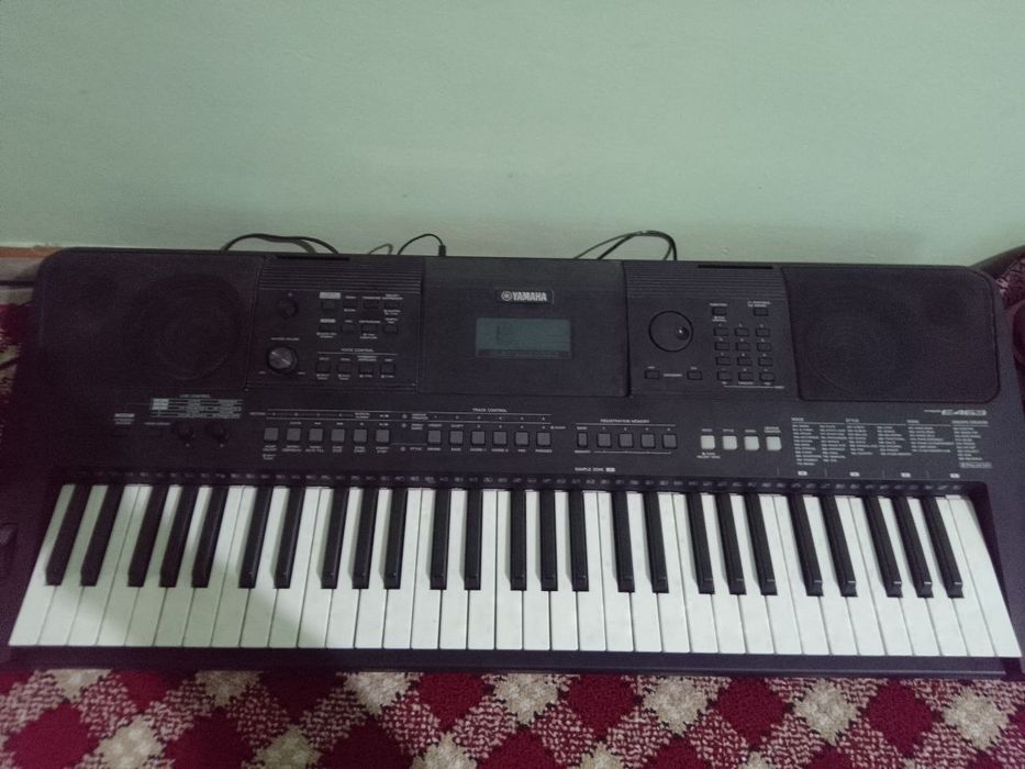 Синтезатор Yamaha