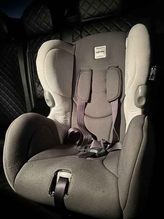 Продам автокресло inglesina