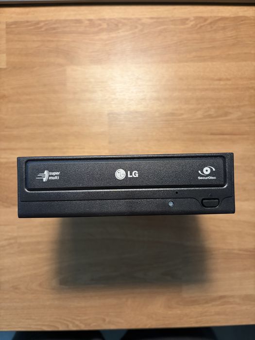 CD Reader LG, în stare bună