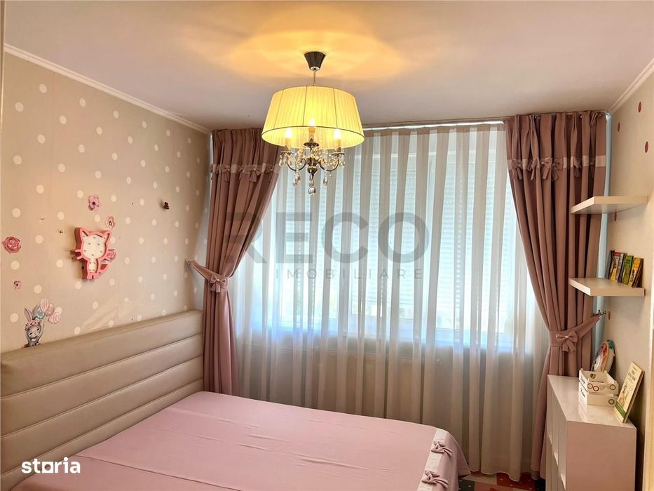 RECO- Apartament 3 camere, zona Dacia, Oradea