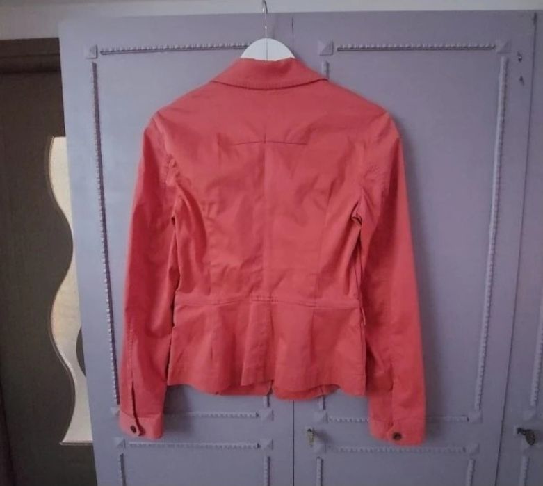 Sacou foarte frumos Diesel, coral, mărimea S, bumbac, stil urban/clasi