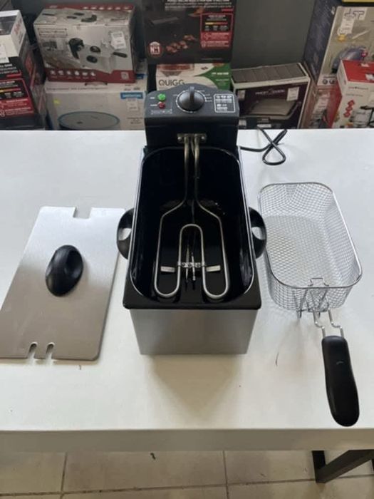 Фритюрник 3л 2000W