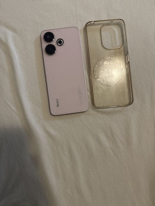 Redmi 13 ЧИСТО НОВ