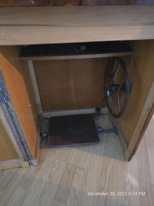 Masina de cusut Ileana .