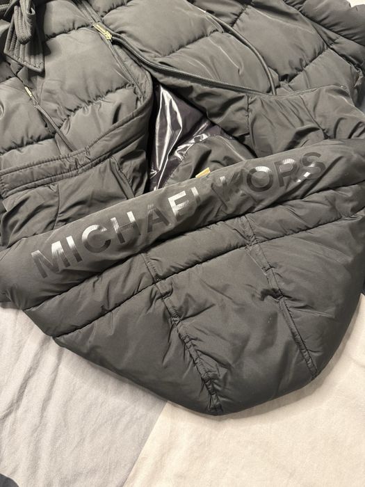 ПРОМОЦИЯ!!!Дамски елек Michael Kors