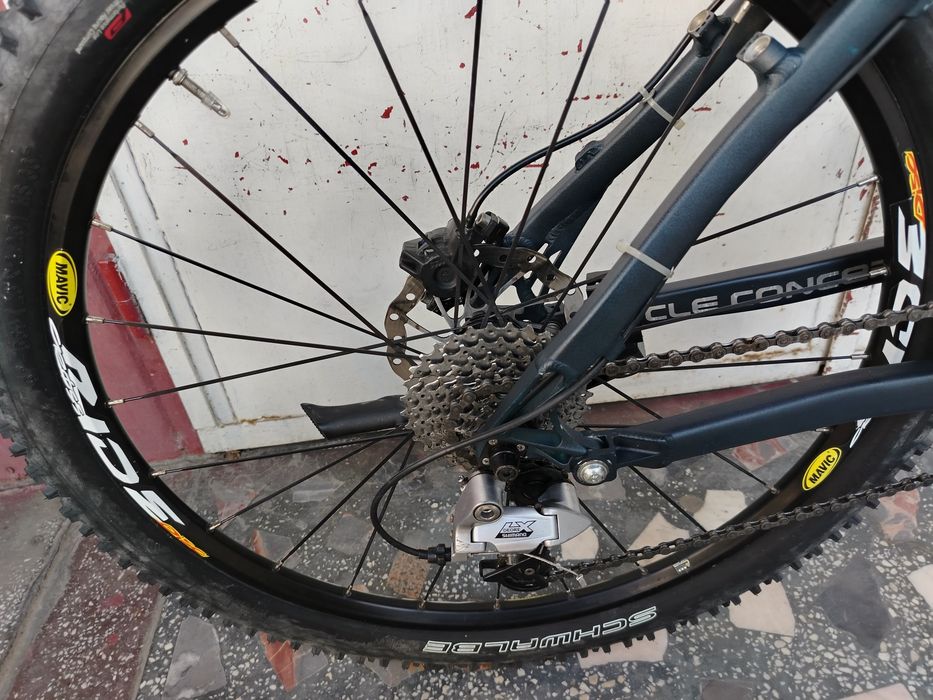 Bicicleta Concept FS - 975 full suspensie