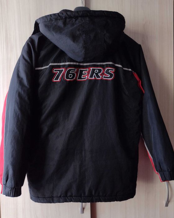 NBA / Philadelphia 76ers - зимно яке с качулка