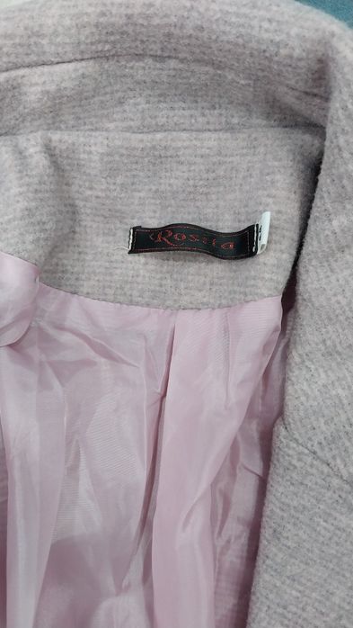 Продам пальто новое