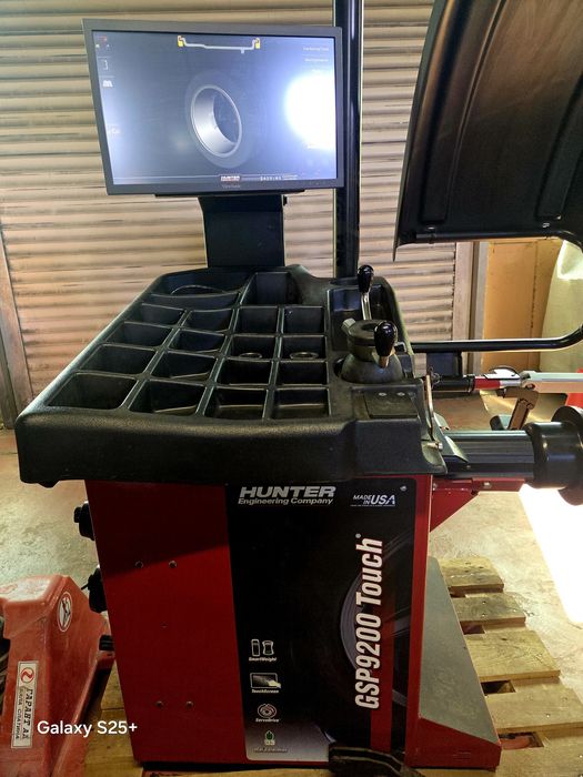 Баланс  машина  Hunter  GSP9200 touch