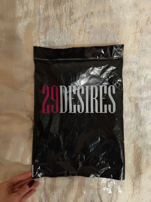 Официална пола 29 desires