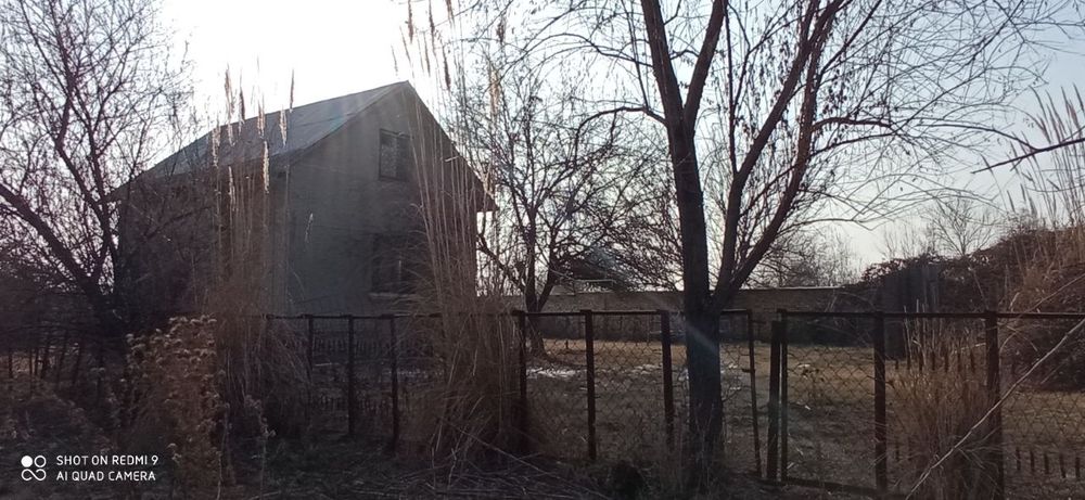 Продам дачу возле речки БУЗ-СУВ 6 сотых 2 этажный 3 комнатный