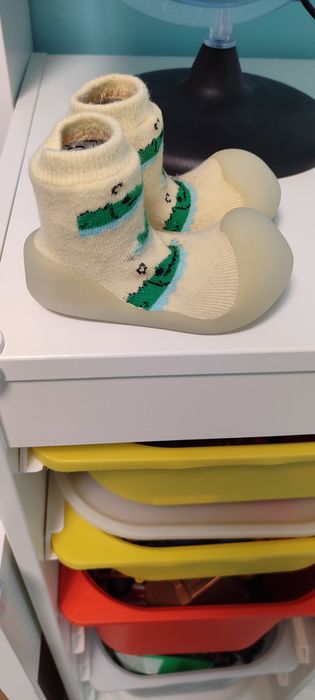 Big toes chameleon - бебешки обувки - чорапче