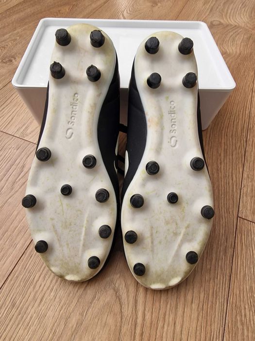 Детски бутонки Sondico