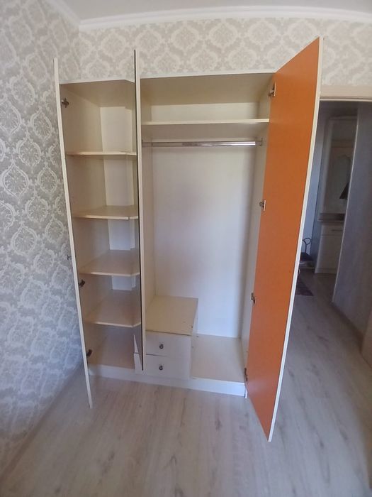 Продам шкаф есть доставка