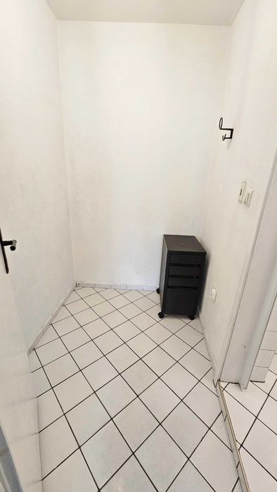 Дава се под наем Офис в Варна, Зимно кино Тракия - 23 кв.м за 269.28 € - Снимка #6