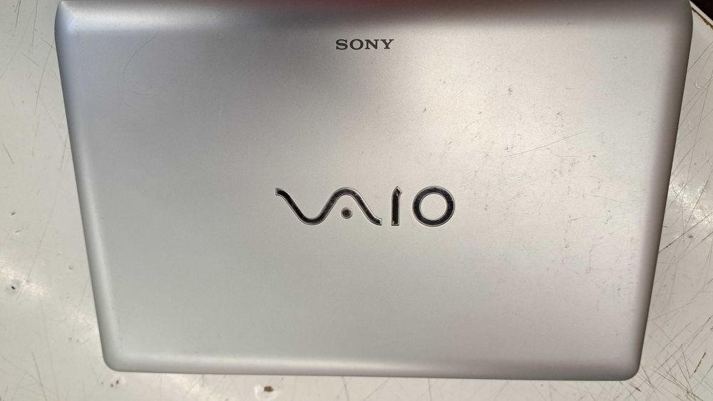 Laptop mini Sony Vaio VPCYB3V1E