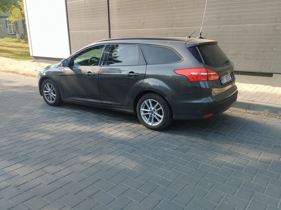 FORD Focus 2015 — imagine 3