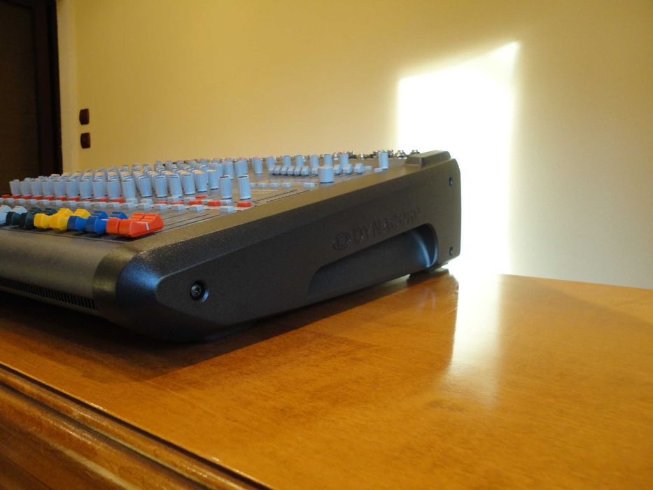 Mixer Analogic Dynacord PowerMate 1000-3 Made in Germany ca Nou!