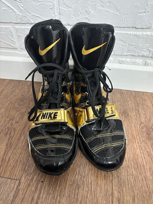 Продам б/у боксерки