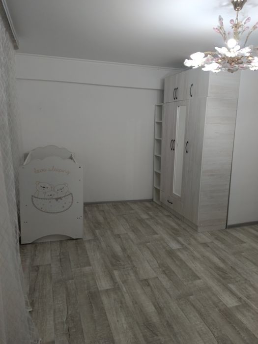 Продаётся квартира в центре шадрино 4