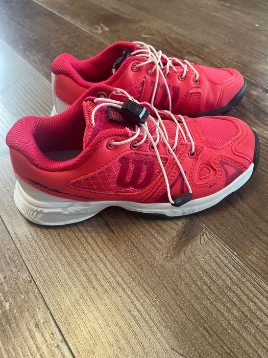 Wilson 29 тенис  на корт