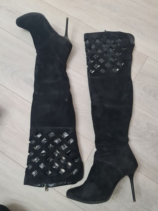 Срочно продам сапоги женские