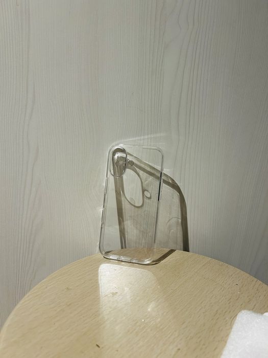 Vand Huse iphone 16, calitate premium, noi