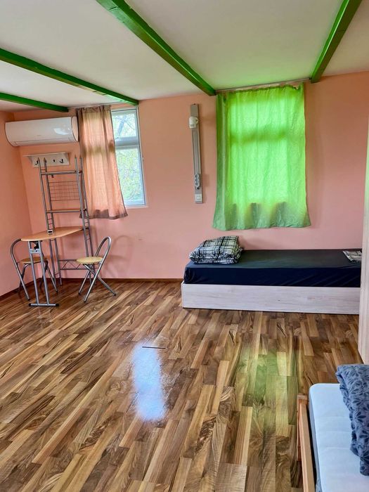 Три обзаведени къщи с парцел - РАБОТЕЩ БИЗНЕС С НАЕМАТЕЛИ