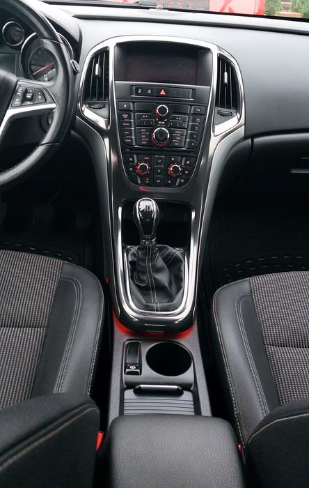 Opel Astra J 2010 Euro 5