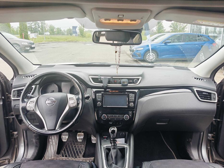 Autoturism Nissan Qashqai Tekna
