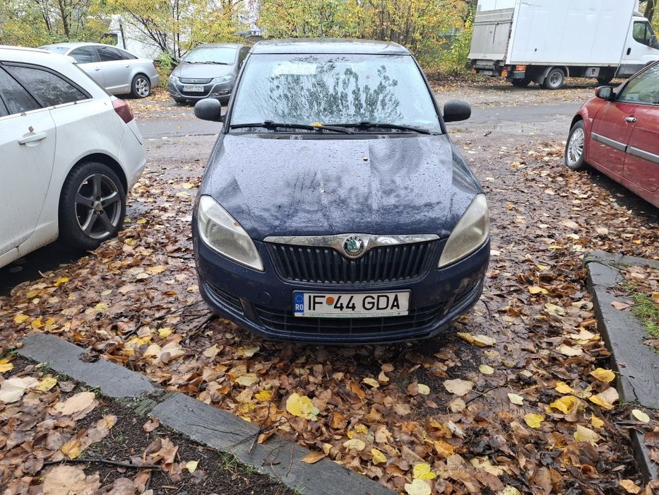 Inchiriez SKODA FABIA  uber/bolt