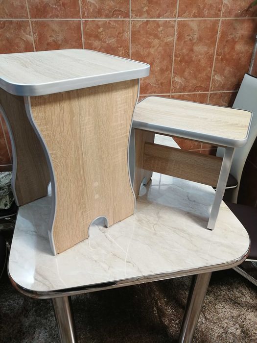 Vând tambureți de bucătărie
