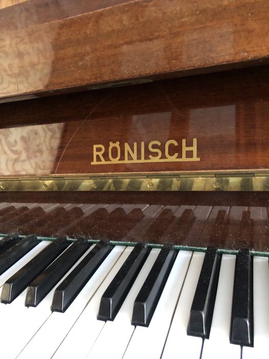 Продаётся Пианино Ronisch