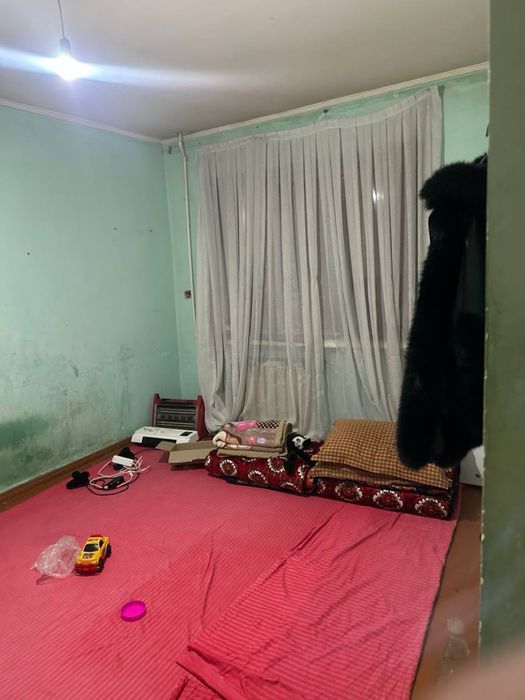 Срочно Горит Козиробод 1/2/2 кирп дом балк 1.5/3 до метро 10 минут