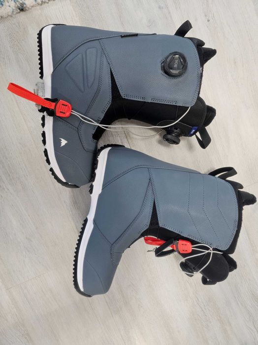 Noi! Boots de snowboard de barbati Burton Ruler BOA, 43.5!