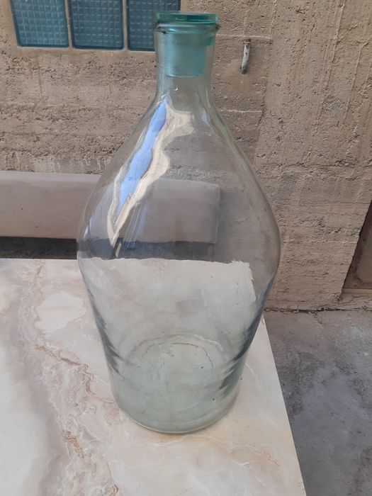 Продам бутыль 20 литровый