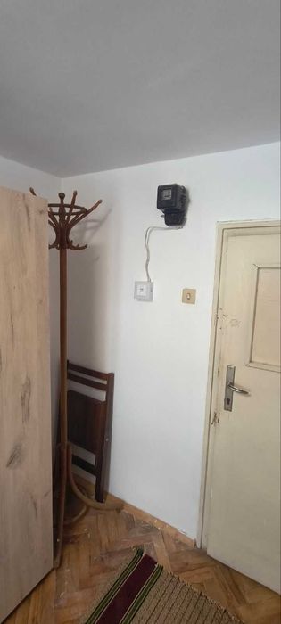 таванска стая под наем