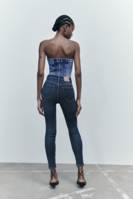 ZARA слим дънки с висока талия НОВИ