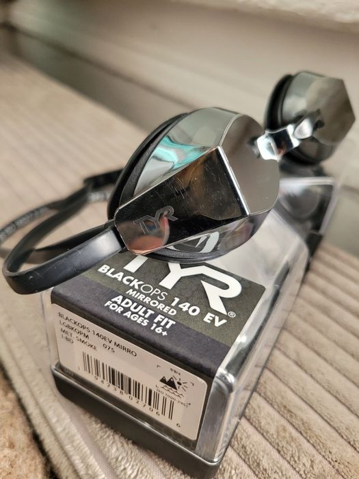 Очила за плуване tyr