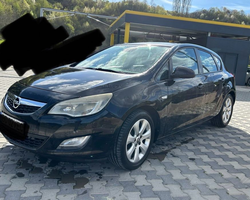 Opel Astra J 2010