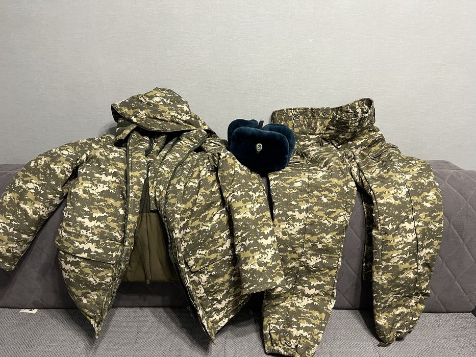 Продам бушлат, штаны, ушанку