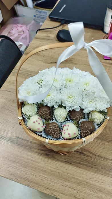 Свежие Клубника в шоколаде