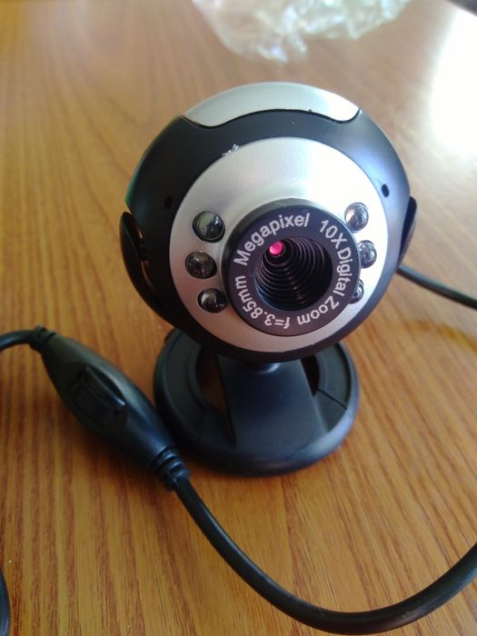 Камера за компютър с микрофон
